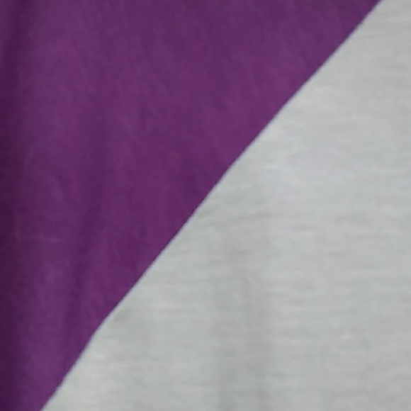 Lularoe Randy tee - Picture 2 of 3